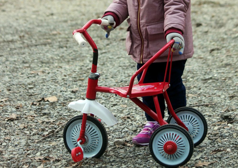 tricikli-za-decu-crveni-devojčica